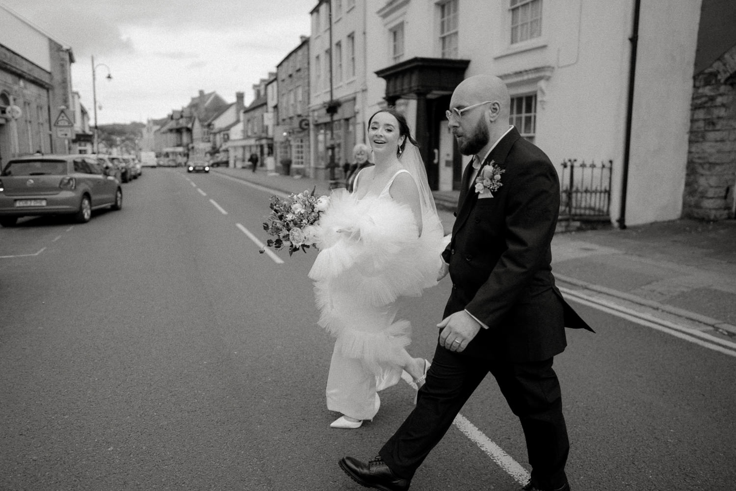 THE BEAR HOTEL WEDDING PHOTOGRAPHY COWBRIDGE 012 THE BEAR HOTEL WEDDING PHOTOGRAPHY COWBRIDGE 012